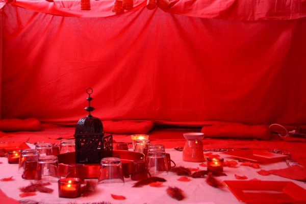 Tente rouge © Doulas de France